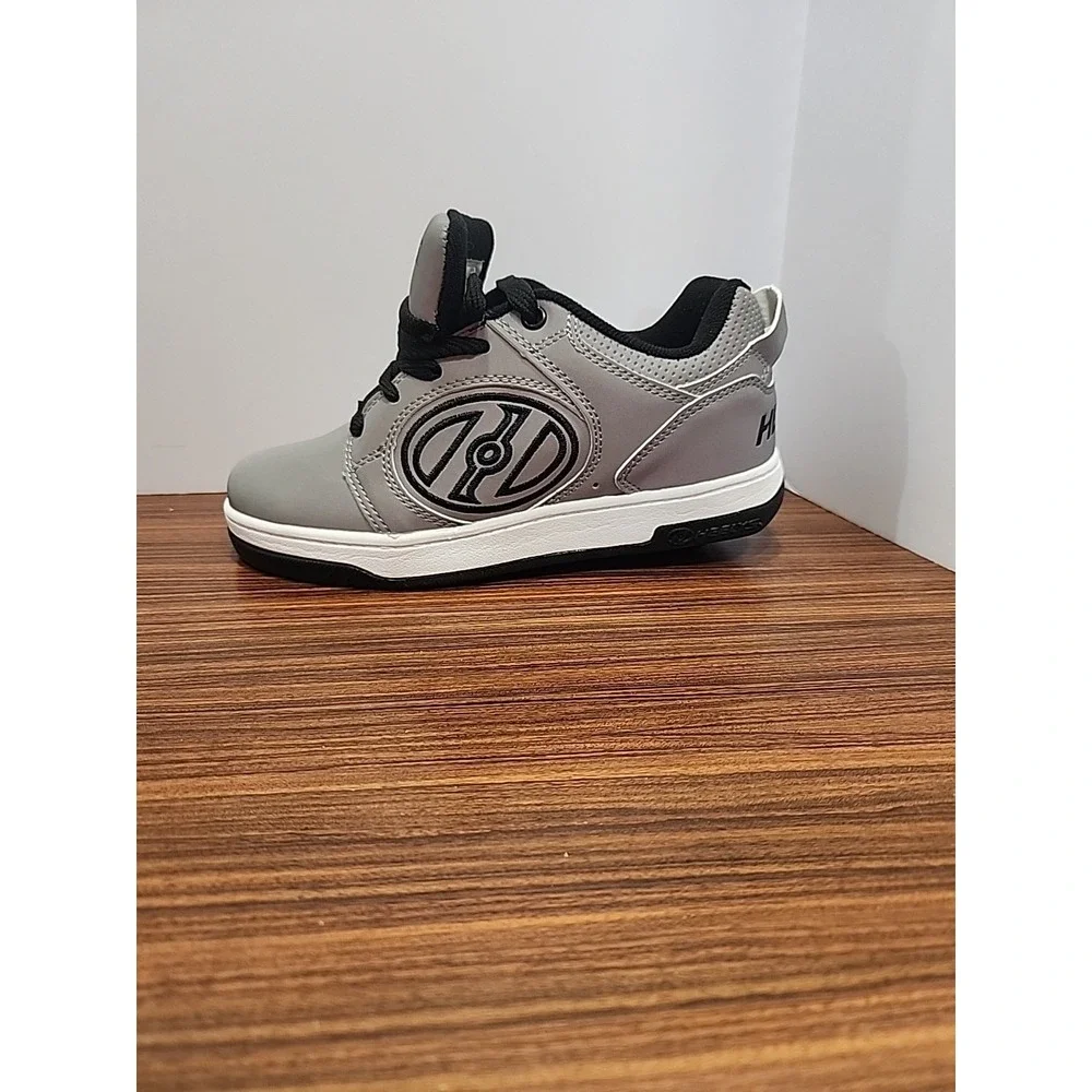 Heely's Voyager Authentic Wheeled Skate Gray Black Kid's Shoes Size 3‎ HL100331